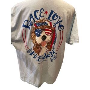 Southernology Unisex Blue Graphic T-Shirt L Peace Love Freedom Y'all